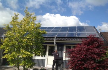 Solceller Falkenberg - vi på PE BYggtjänst kan solceller och installation av solceller